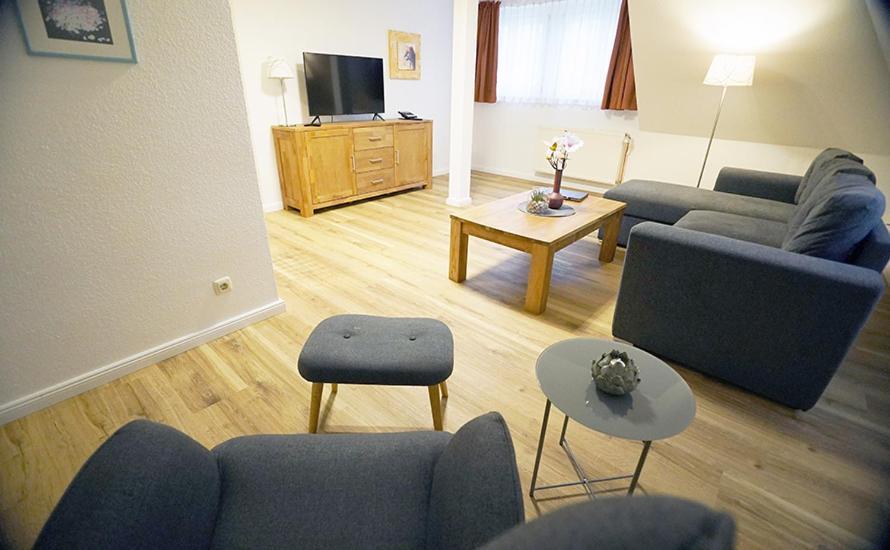 Hotel Waldhalle メルン エクステリア 写真