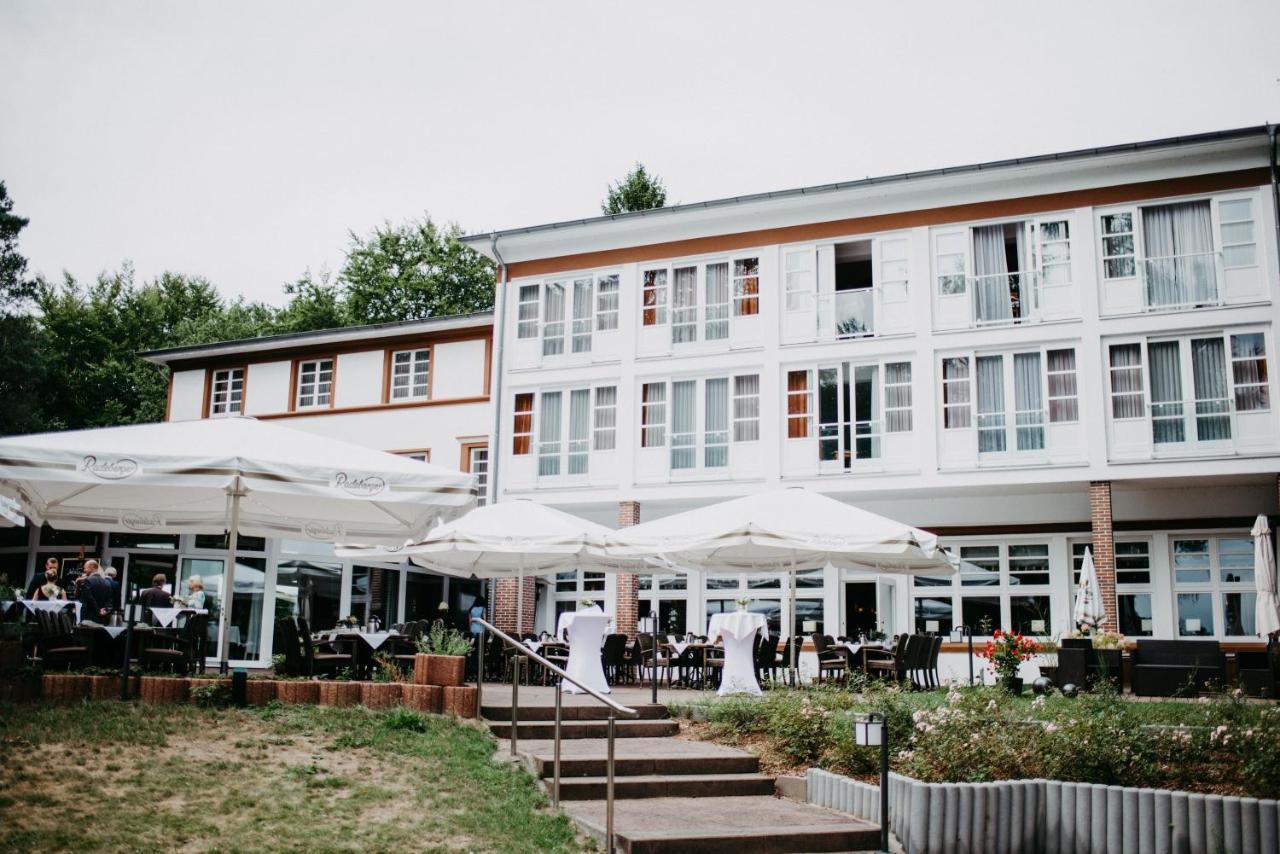 Hotel Waldhalle メルン エクステリア 写真